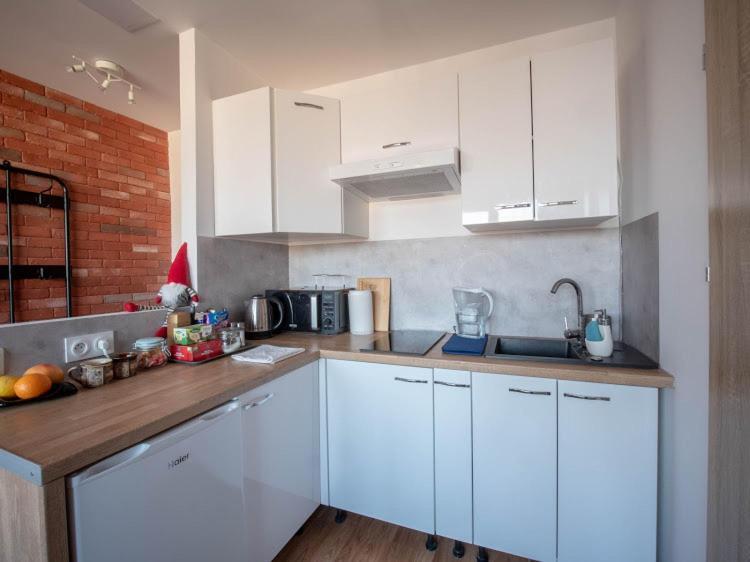 Modern Studio In The City Center Of Wroclaw! Екстер'єр фото